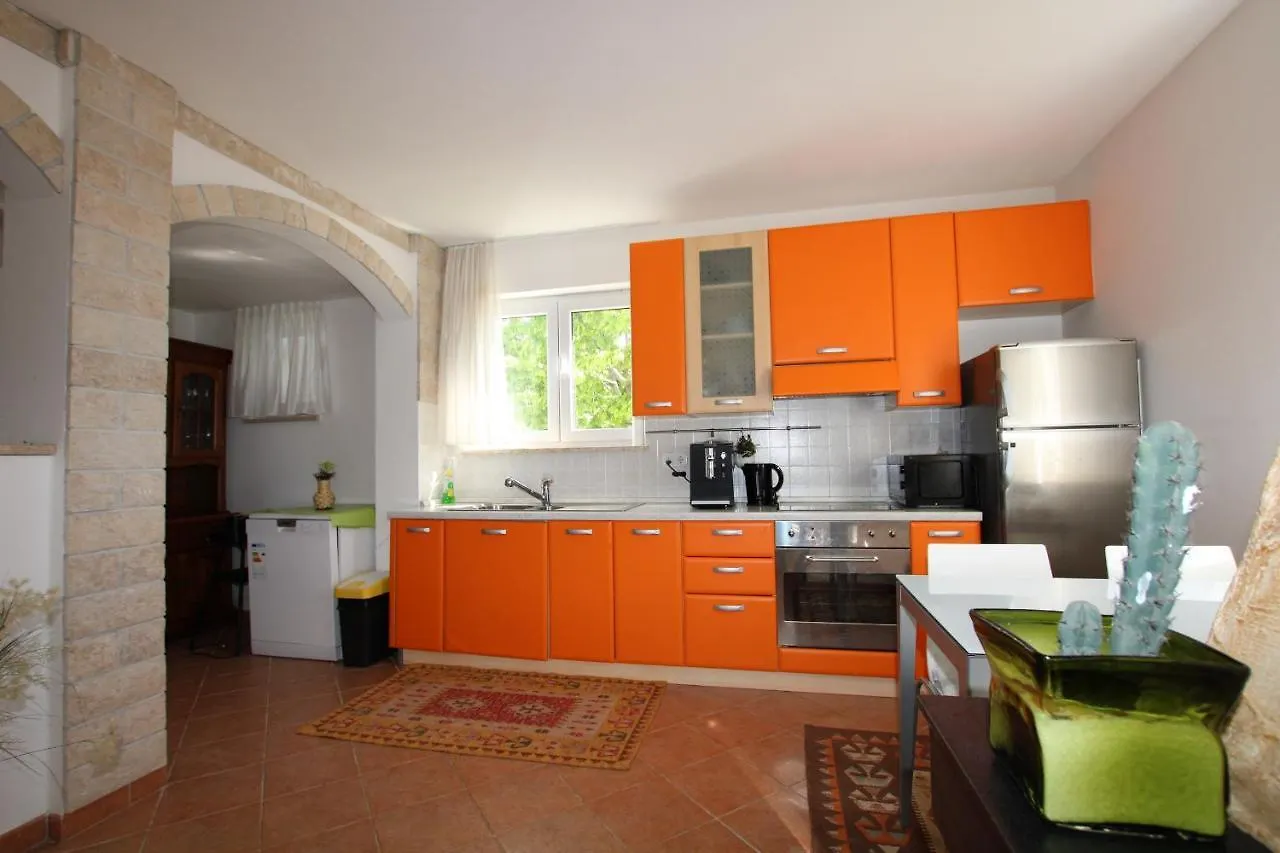 Rosini Apartments Julia